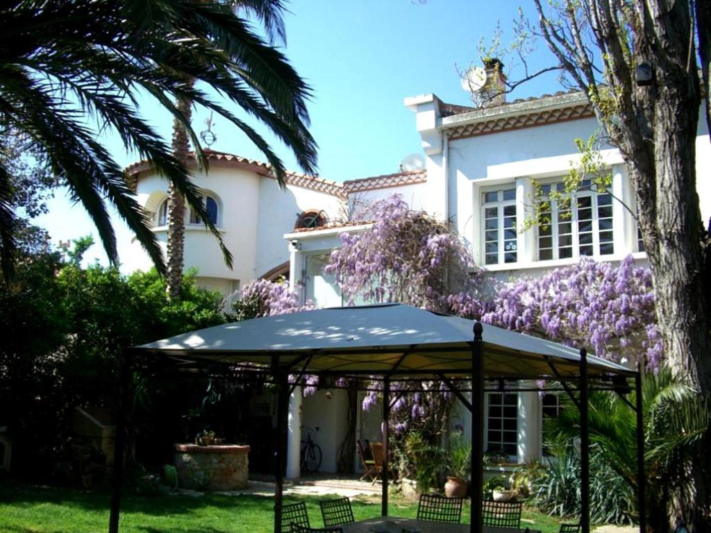 Domaine Saint Nicolas Perpignan Exterior foto